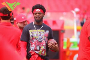 Multiple Chiefs players wore shirts in support of suspended 1 Tee